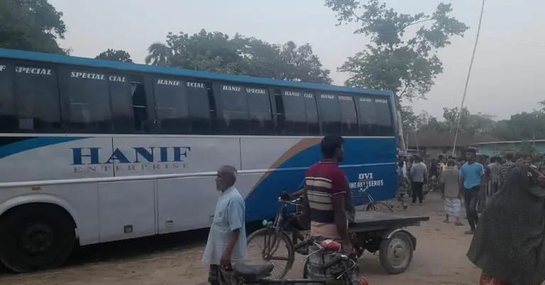 বাসচাপায় শিশুর মৃত্যু